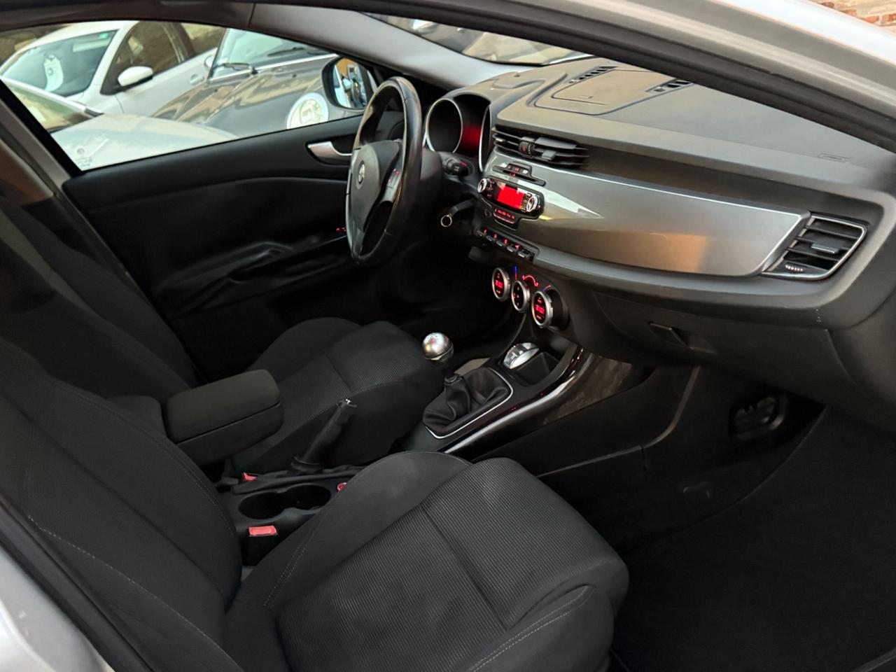 Alfa Romeo Giulietta 1.4 Turbo 120 CV Distinctive