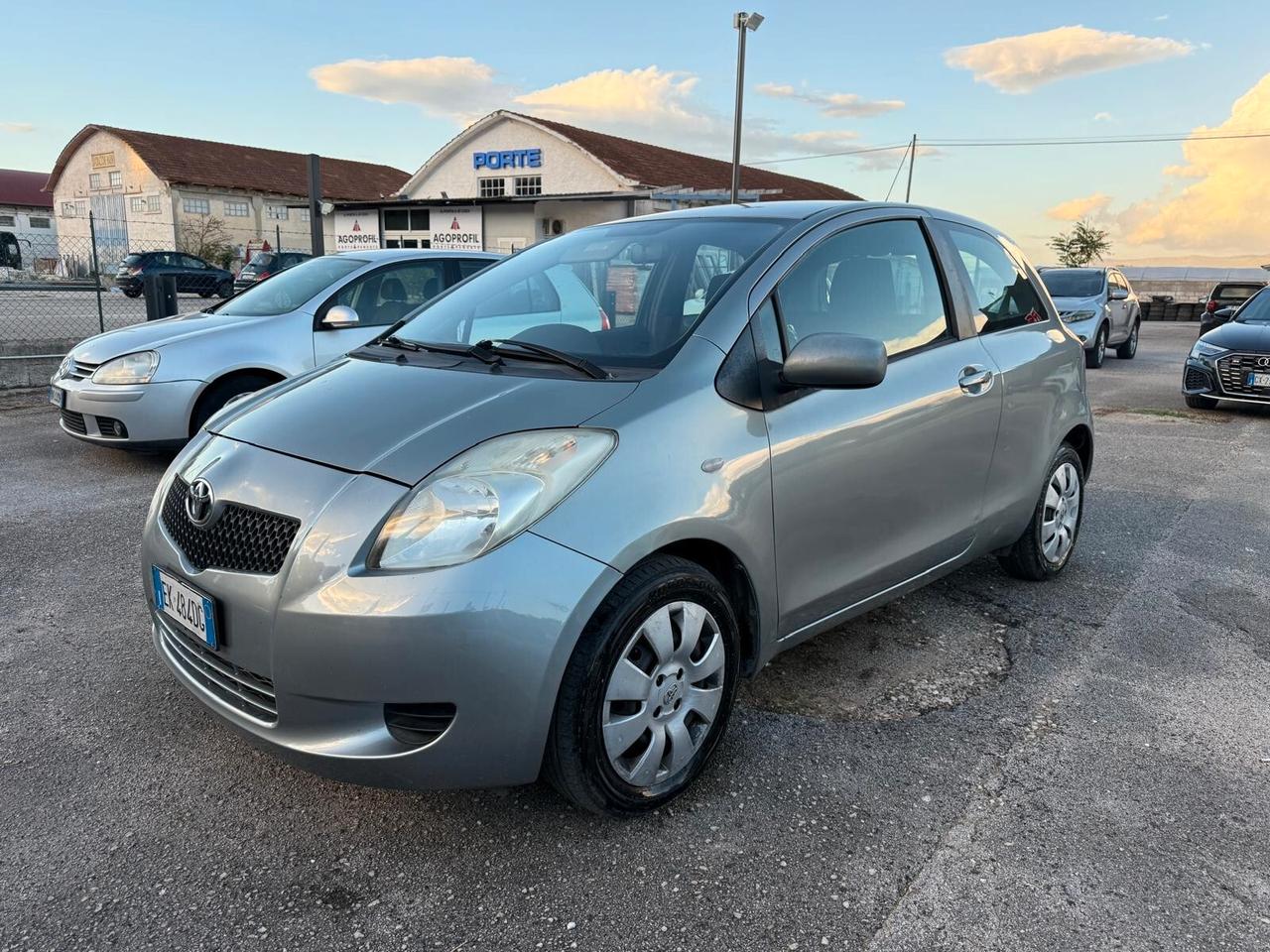 Toyota Yaris 1.4 D-4D 3 porte Sol