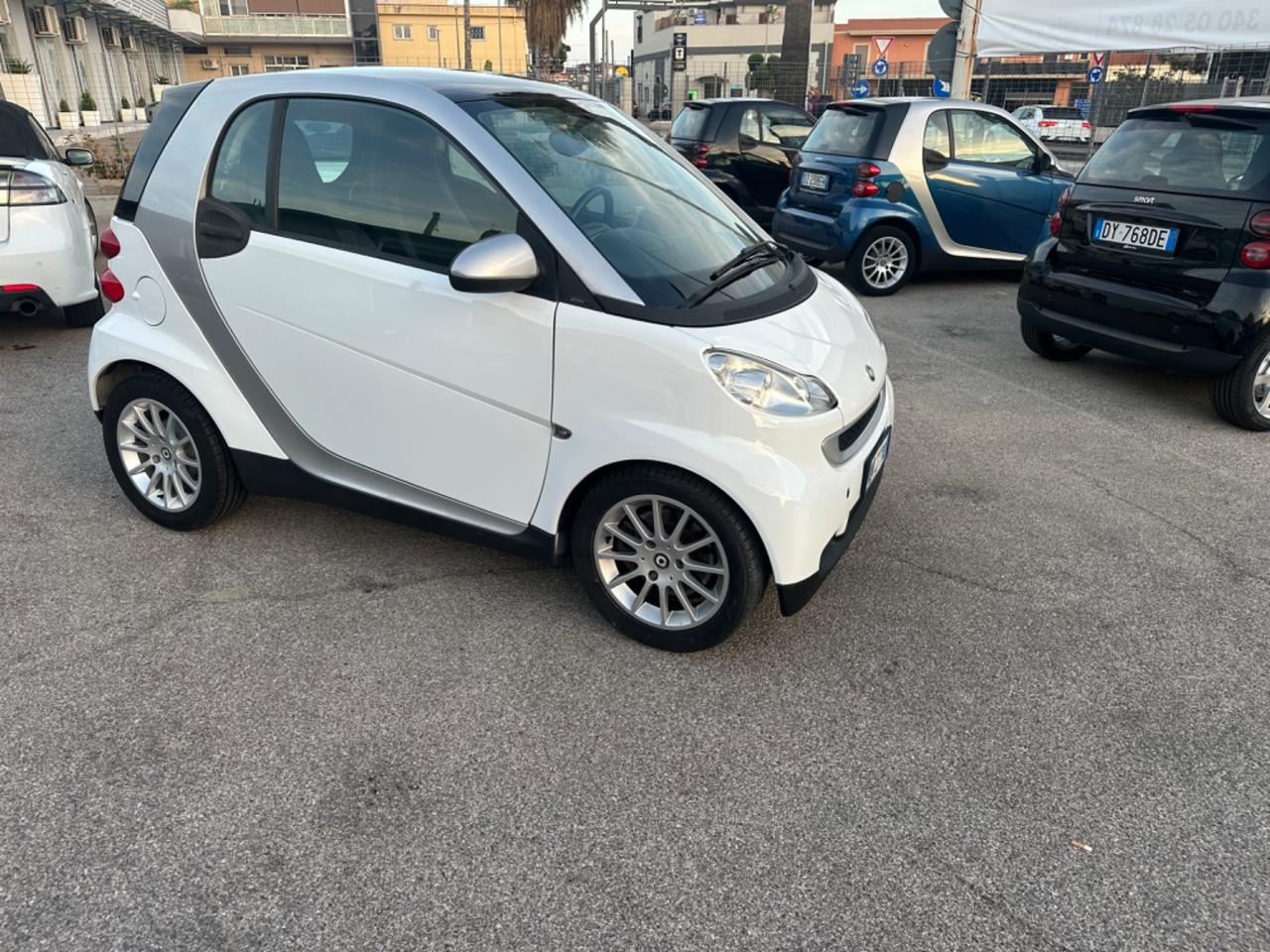 Smart ForTwo 1000 52 kW MHD coupé passion
