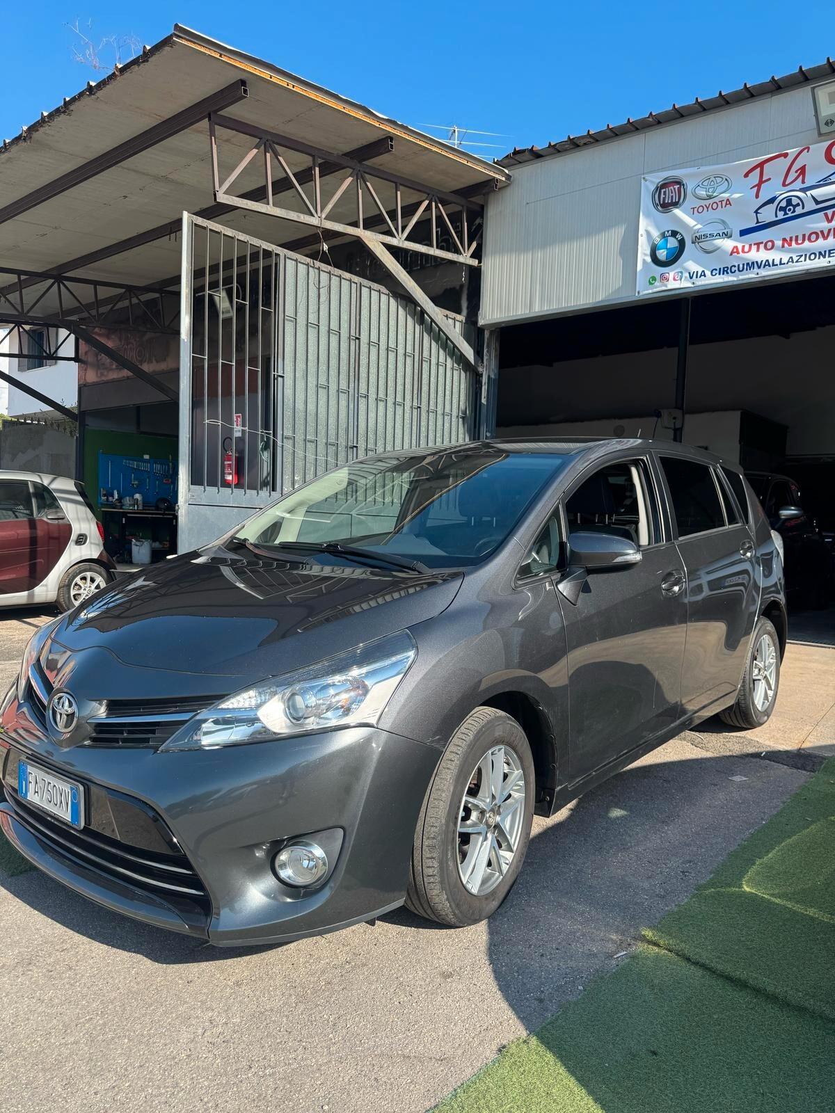 Toyota Verso 1.6 D-4D Style