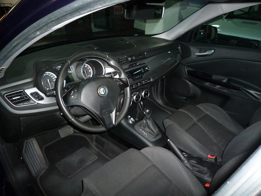 Alfa Romeo Giulietta 1.4 Turbo MultiAir TCT Distinctive