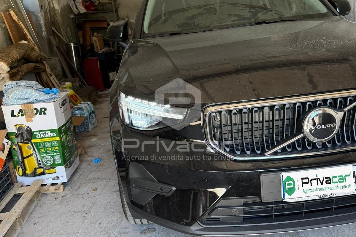 VOLVO XC40 B3 automatico Essential