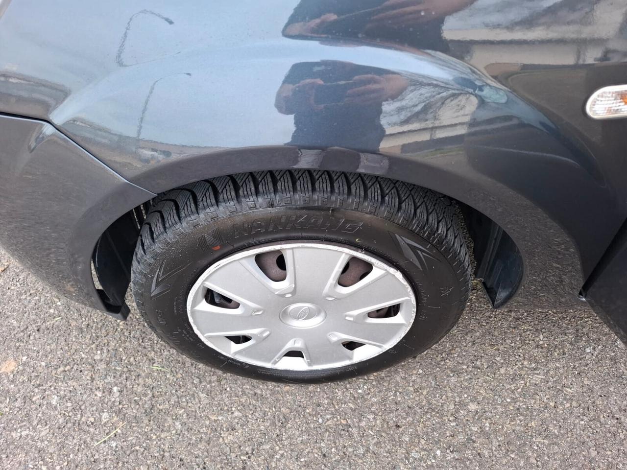 Ford Fiesta 1.4 TDCi 3p. SOLAMENTE 47.000 KM