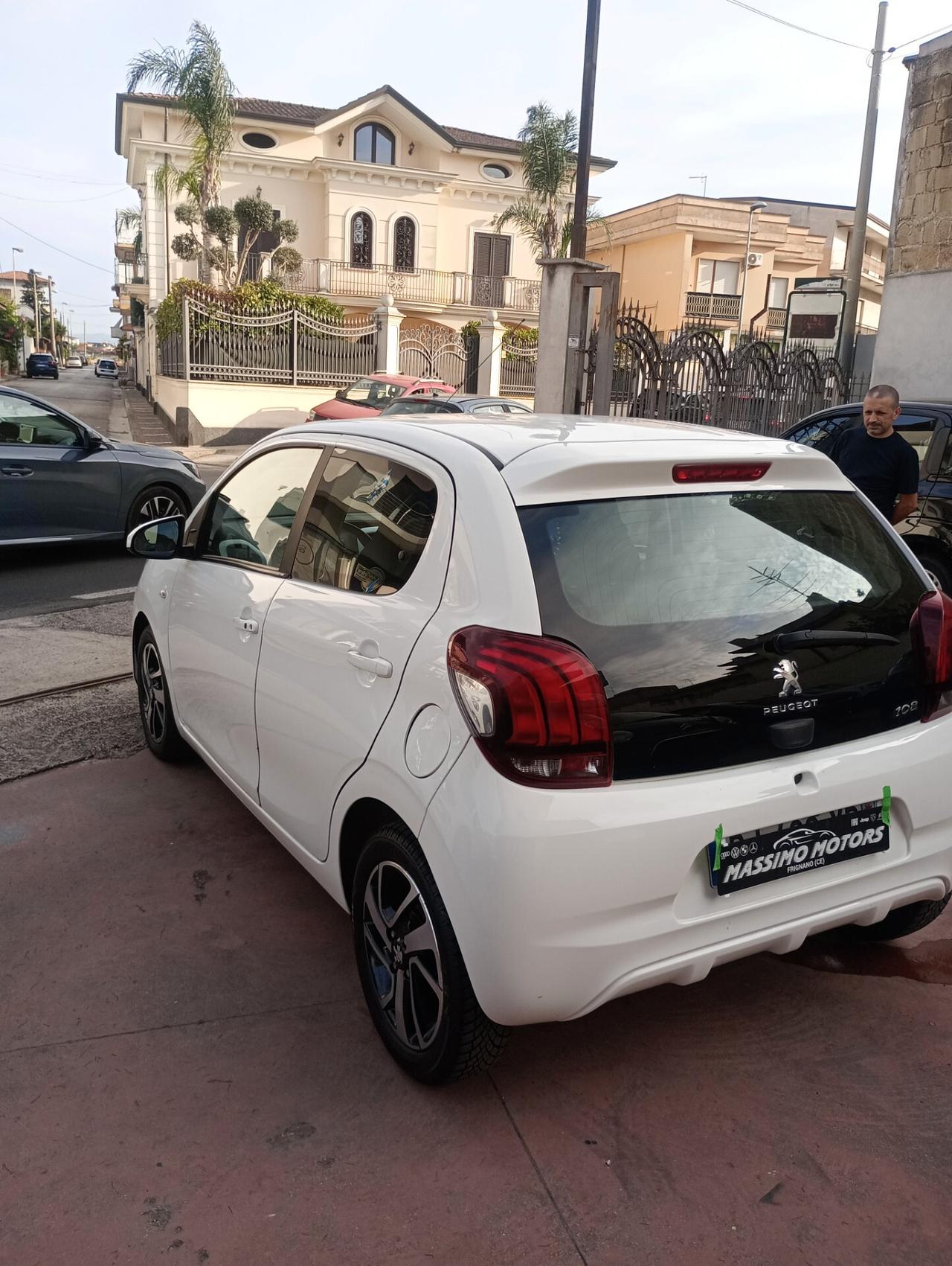 Peugeot 108 VTi 68 5 porte Allure