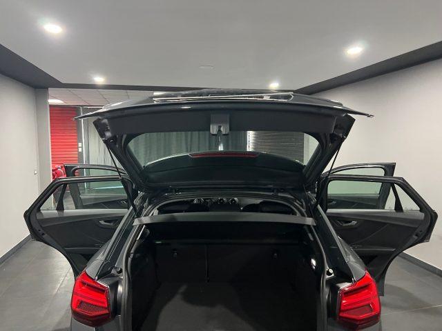 AUDI Q2 30 TDI S tronic Business