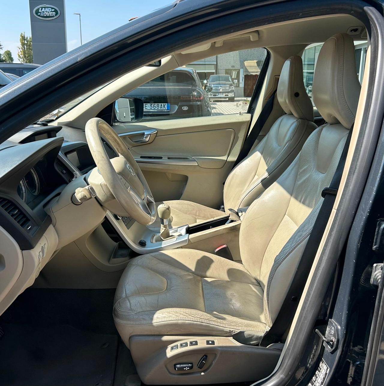 Volvo XC 60 XC60 D5 AWD Kinetic