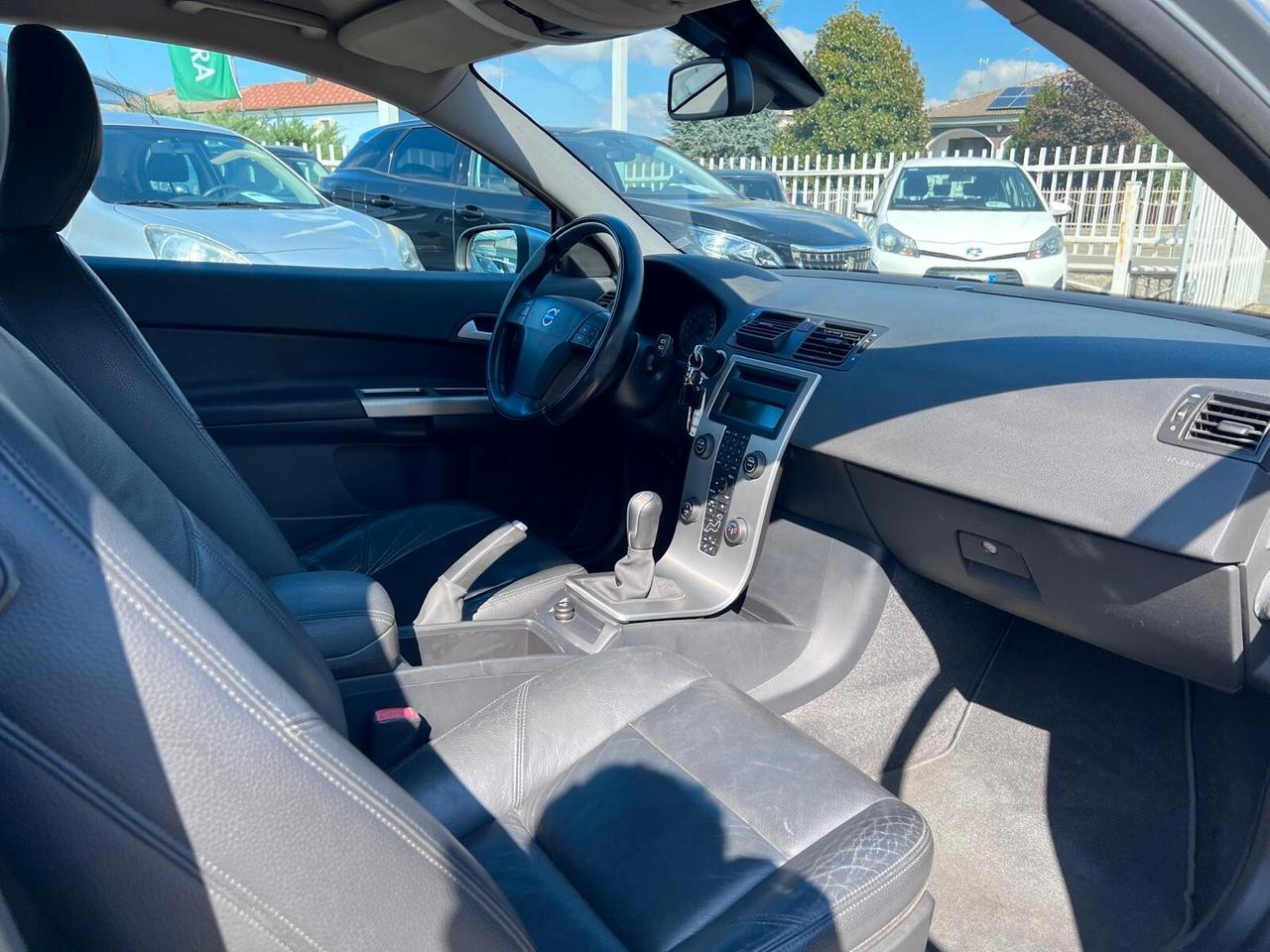 Volvo C30 2.0 D Summum