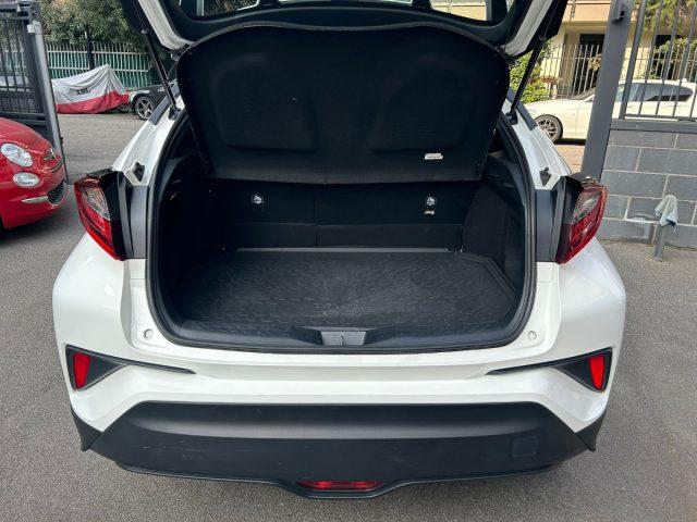 TOYOTA C-HR 1.8 Hybrid E-CVT Active