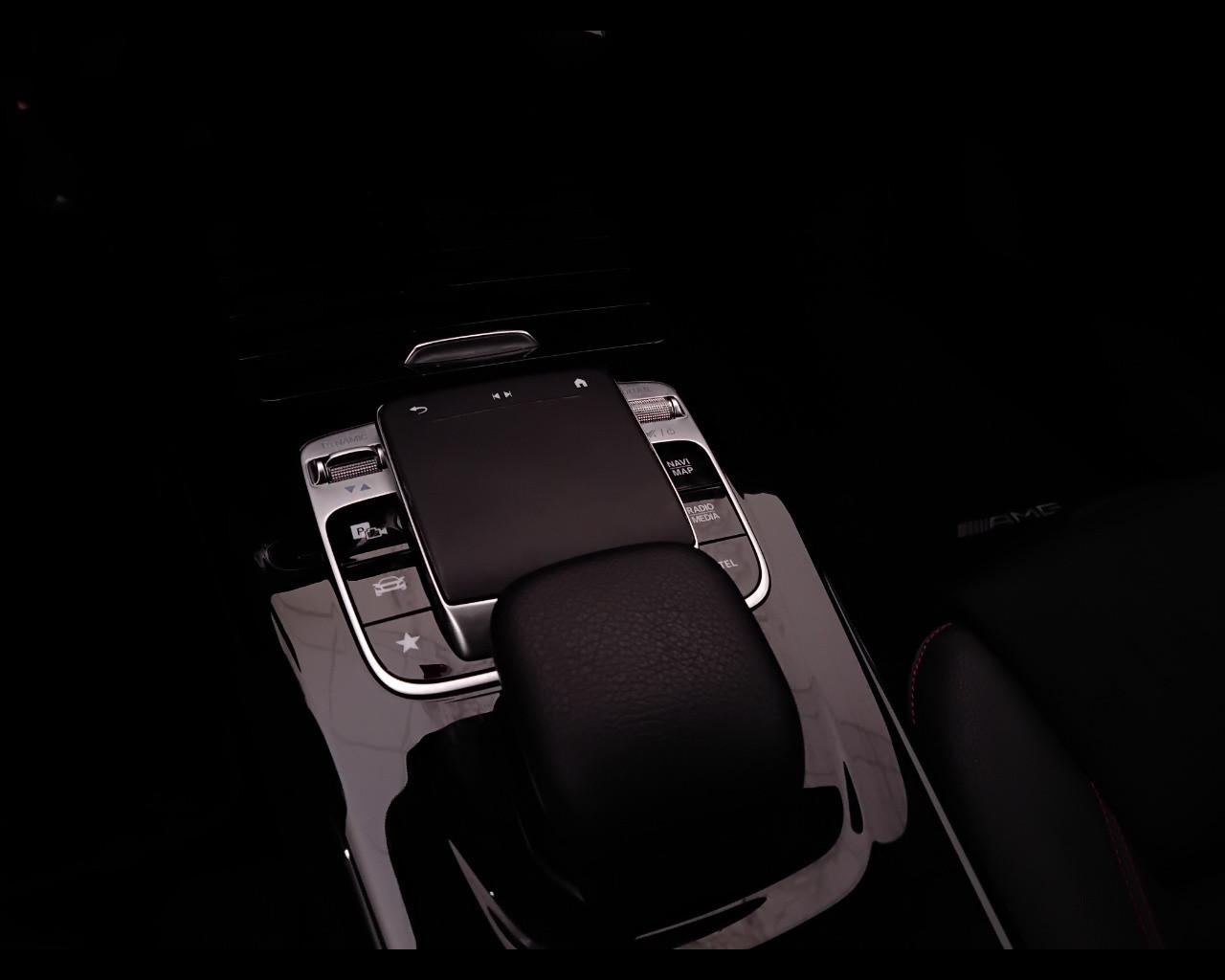 Mercedes-Benz CLA Sh.Brake - X118 - CLA Shooting Brake 200 d Premium auto