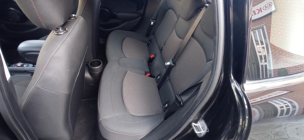 Mini Cooper D Clubman 2.0 Business Automatica