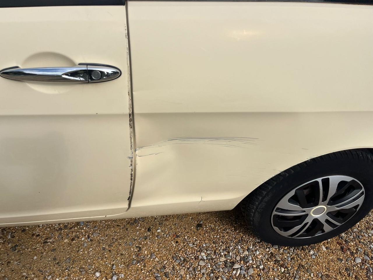 Lancia Y 1.2i cat LS