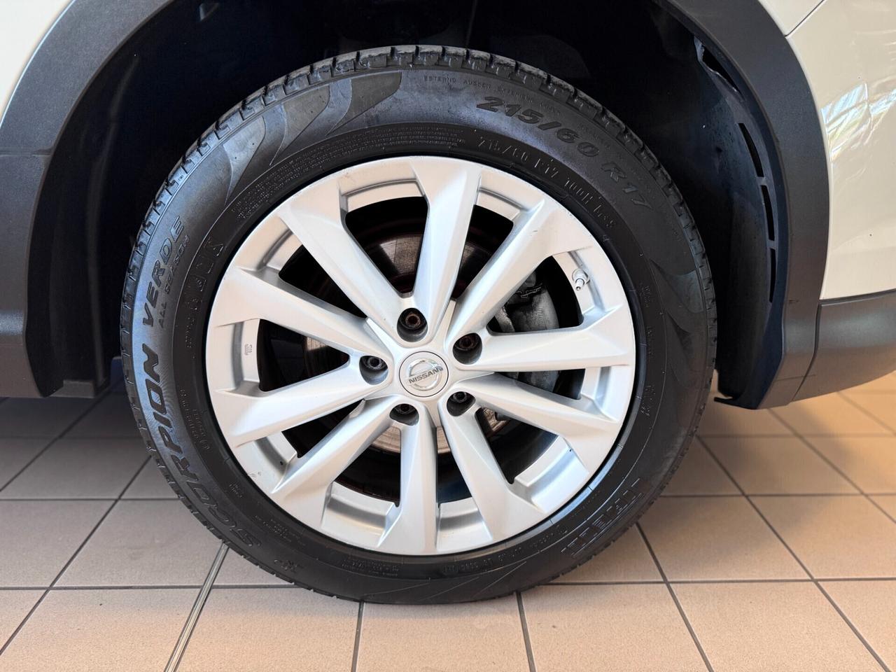 Nissan Qashqai 1.5 dCi Visia