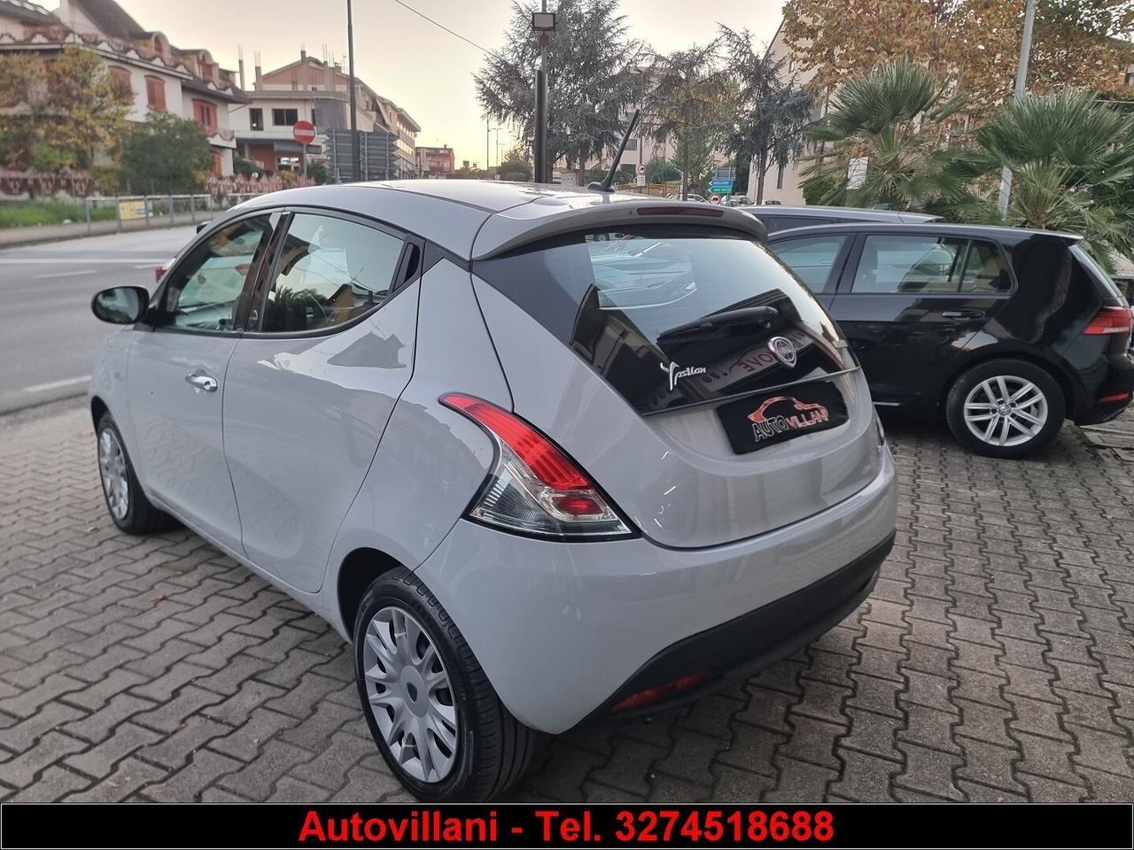 LANCIA YPSILON 1.0 CV 70 ECOCHIC Hybrid GOLD 2021