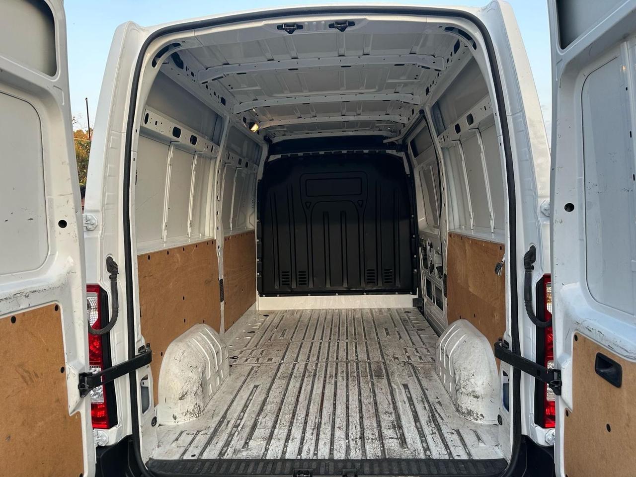 Renault Master T35 2.3 dCi 135 PM Cabinato Ice