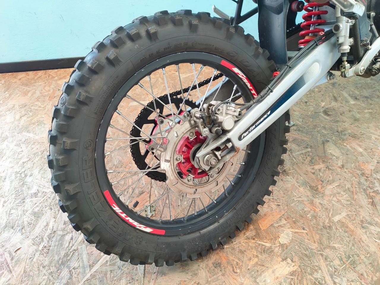 Fantic Motor XEF 125: divertente e potente