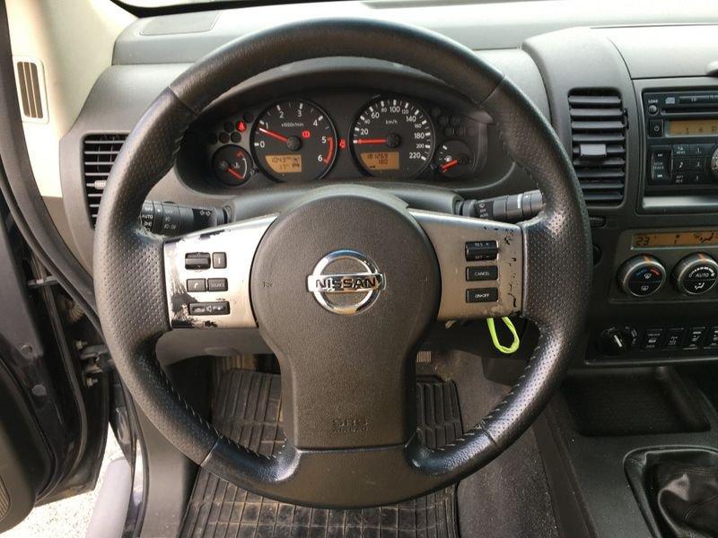 Nissan Navara 2.5 dCi 4 porte Double Cab LE 4X4