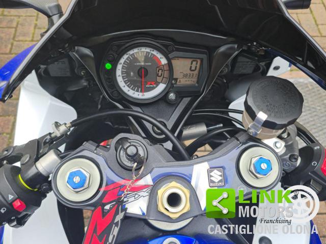 SUZUKI GSX R 750 K8