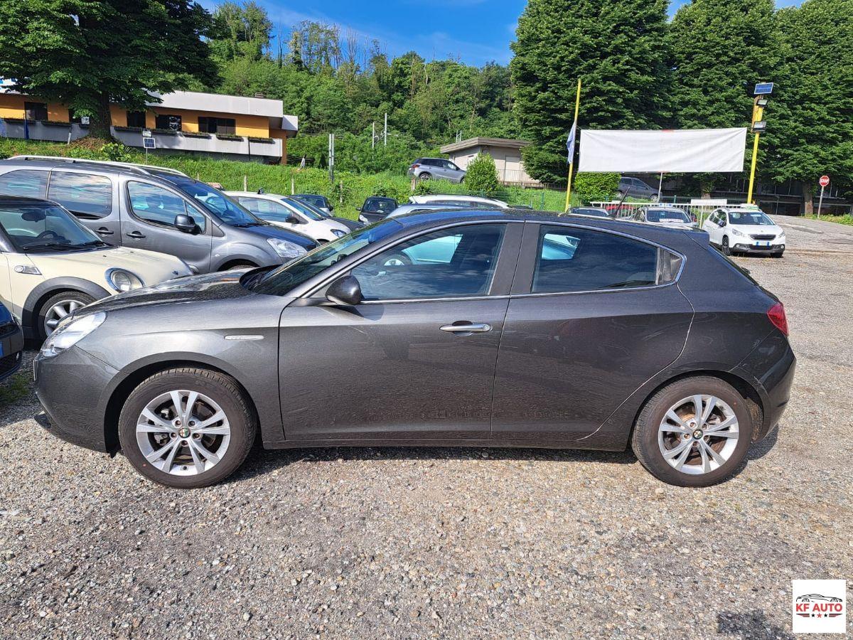 ALFA ROMEO - Giulietta - 1.6 JTDm-2 105 CV Distinctive