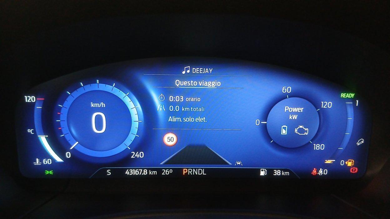 FORD Kuga 3ª serie - Kuga 2.5 Full Hybrid 190 CV CVT AWD ST-Line