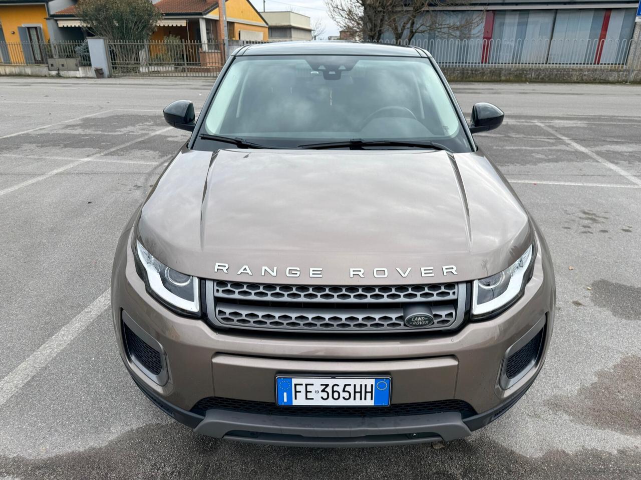 Land Rover Range Evoque 2.0 TD4 180 CV 5p. Pure