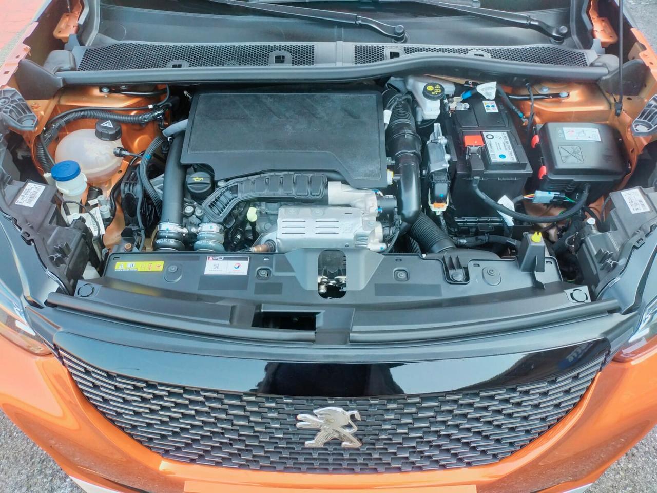 Peugeot 2008 PureTech 130 S&S Allure Pack