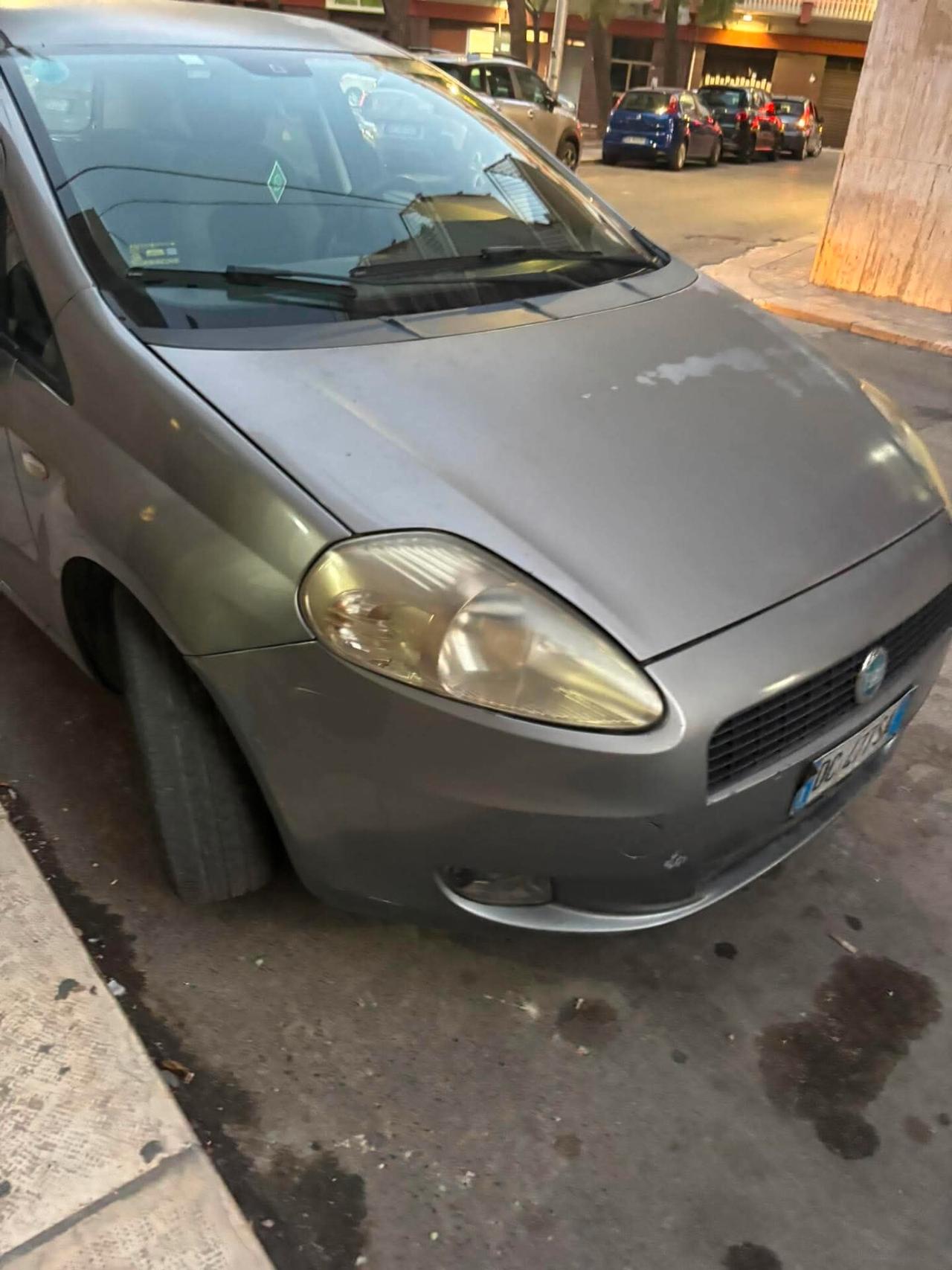 Fiat Grande Punto 1.3 MJT 75 CV 5 porte Active