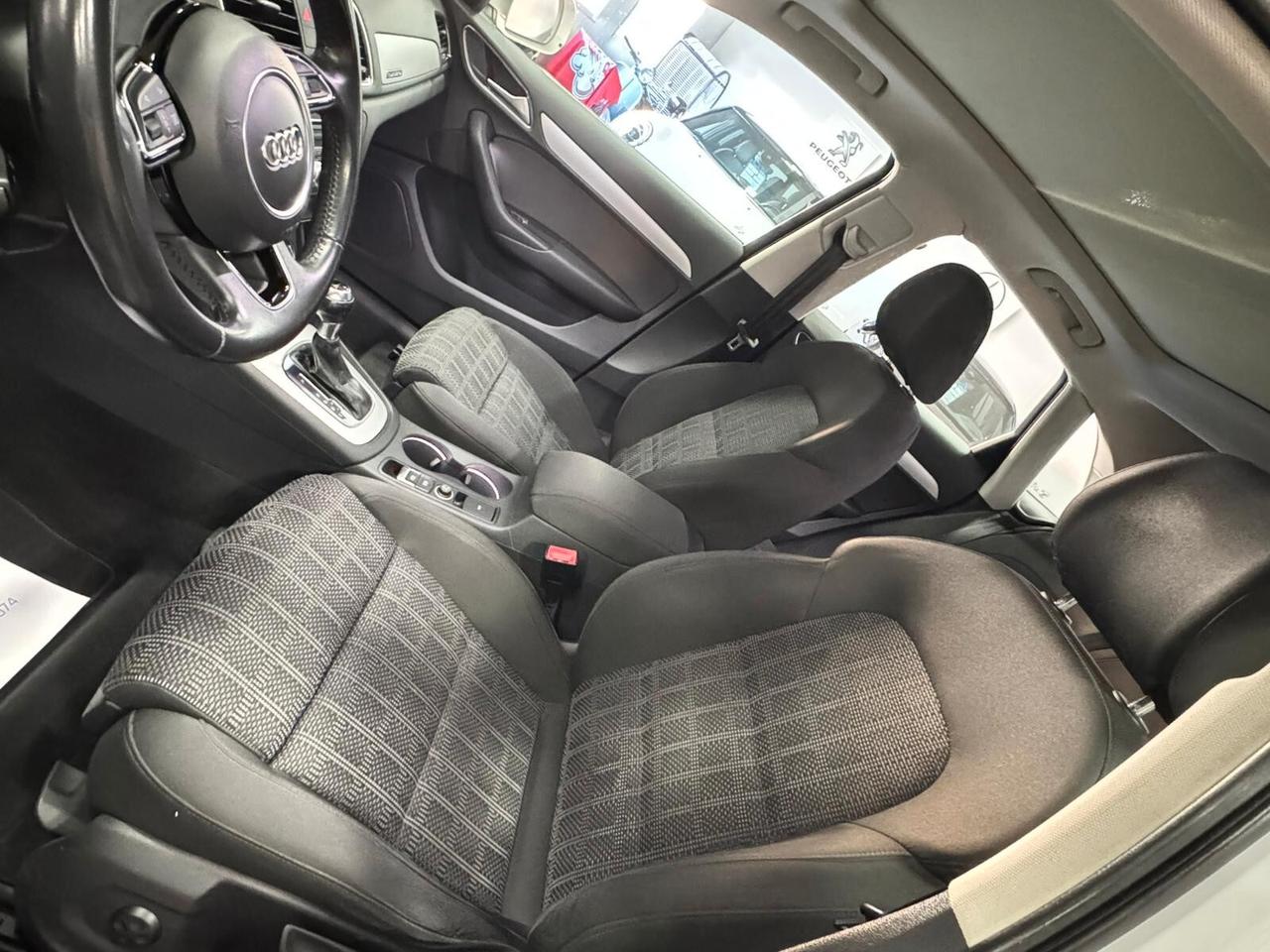 Audi Q3 2.0 TDI 150 CV Quattro S tronic S-line Edition Unico Pro. Tetto Apribile