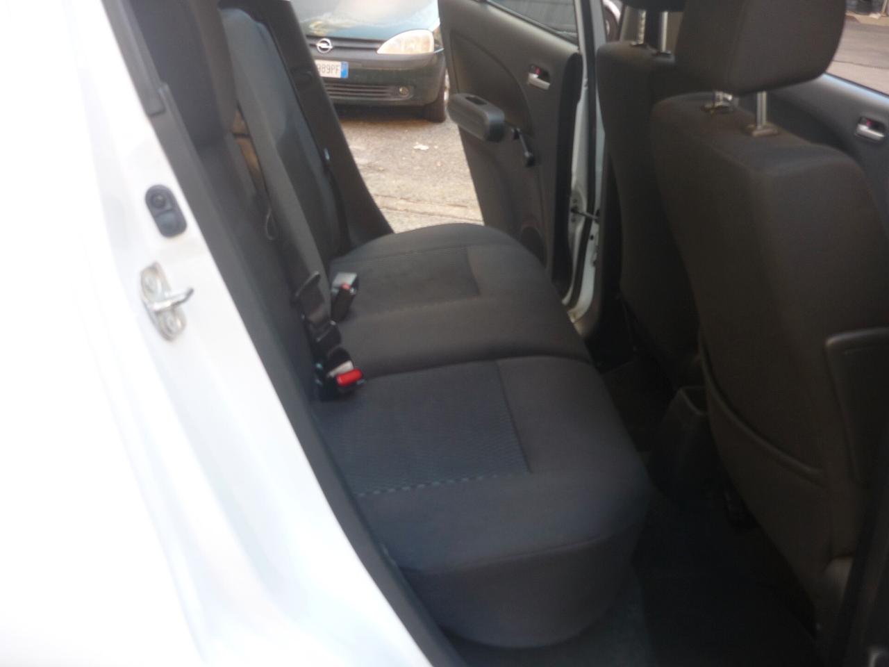 Suzuki Splash 1.0 VVT GL Style