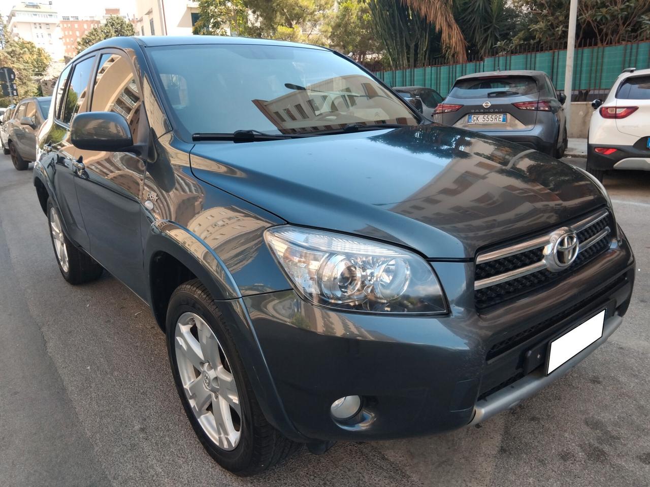 Toyota RAV 4 RAV4 2.2 D-4D 177 CV Luxury