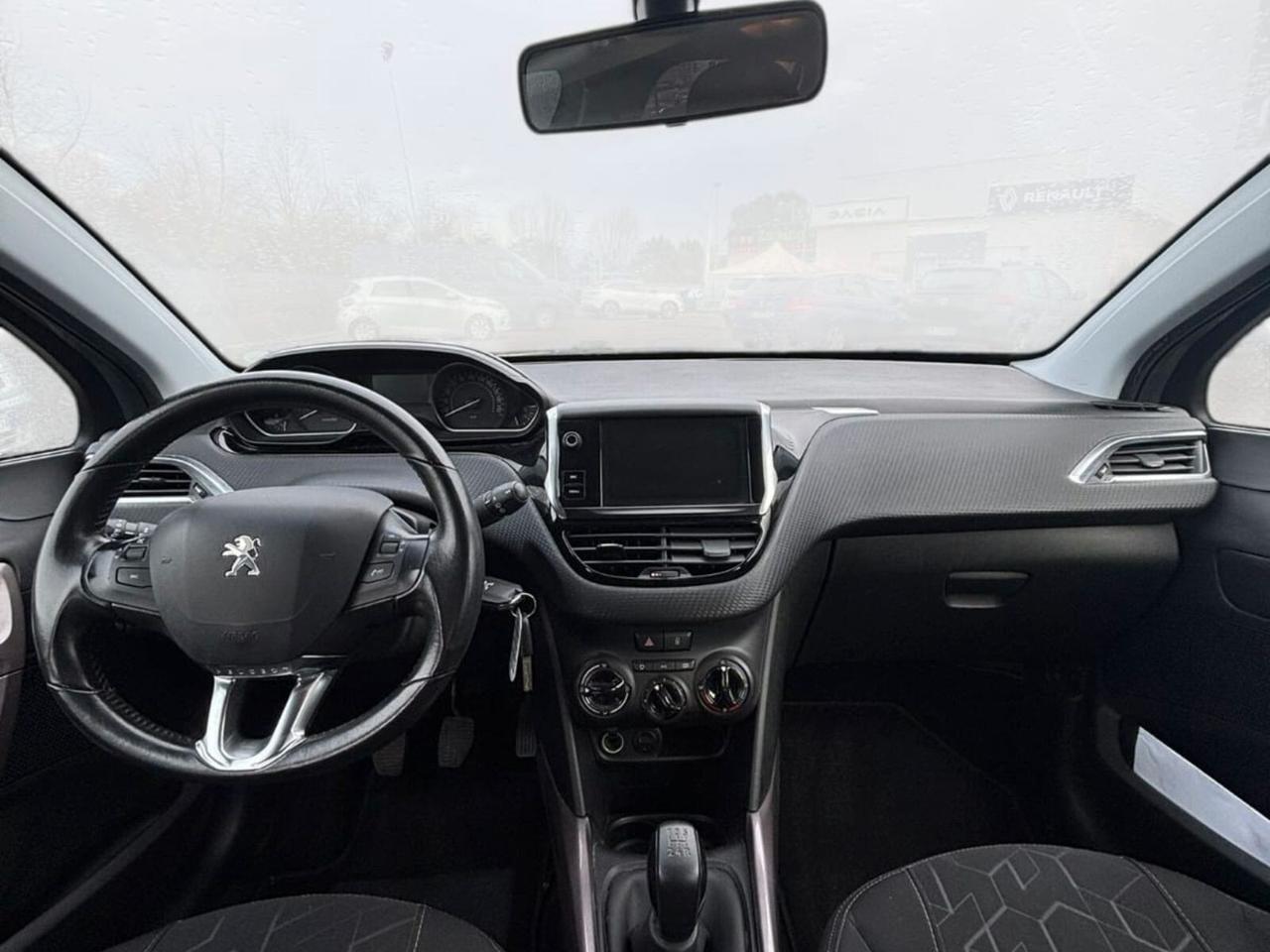 Peugeot 2008 PureTech 82 Allure