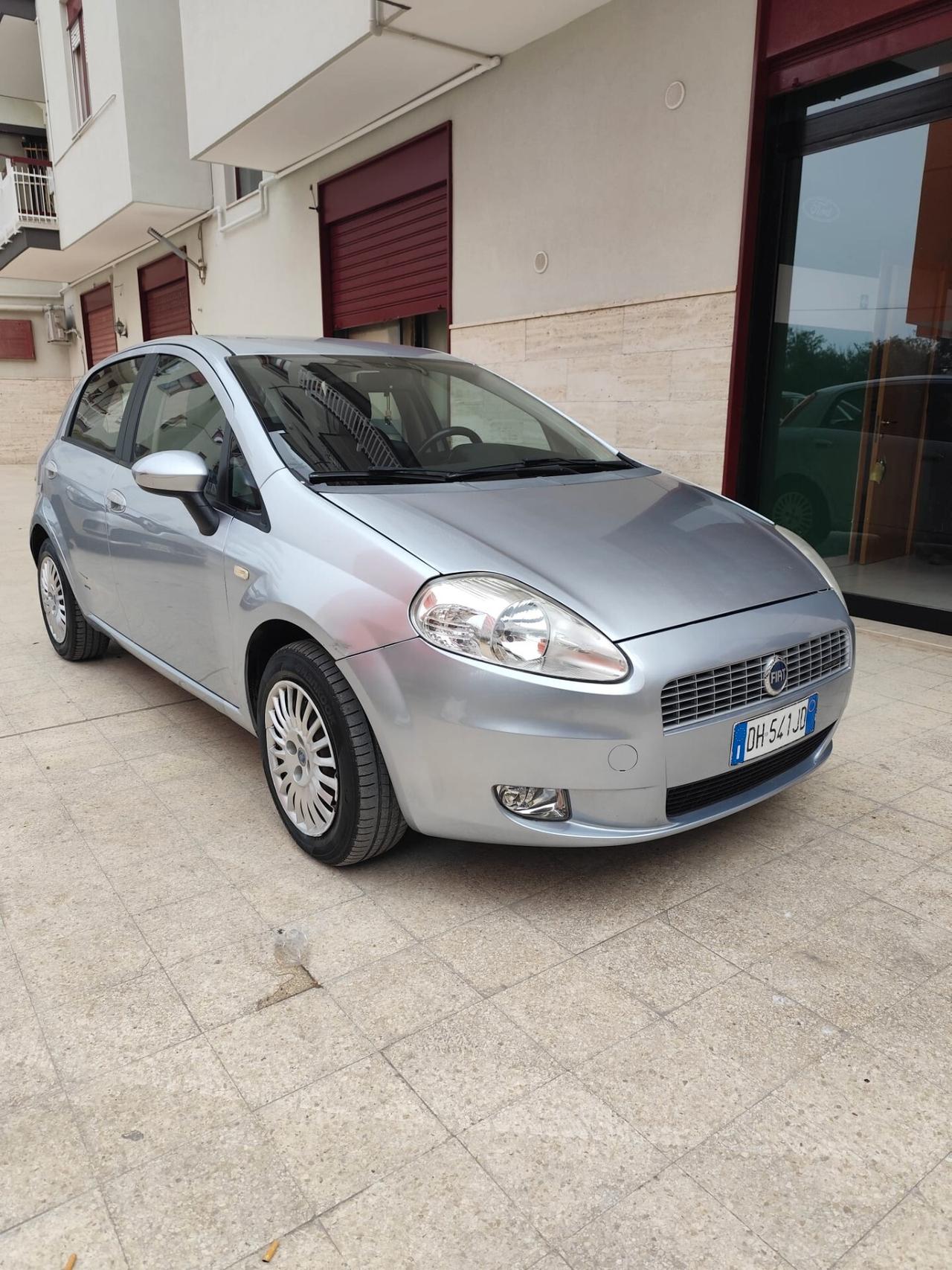 Fiat Grande Punto 1.2 Benzina 65 cv 8 valvole
