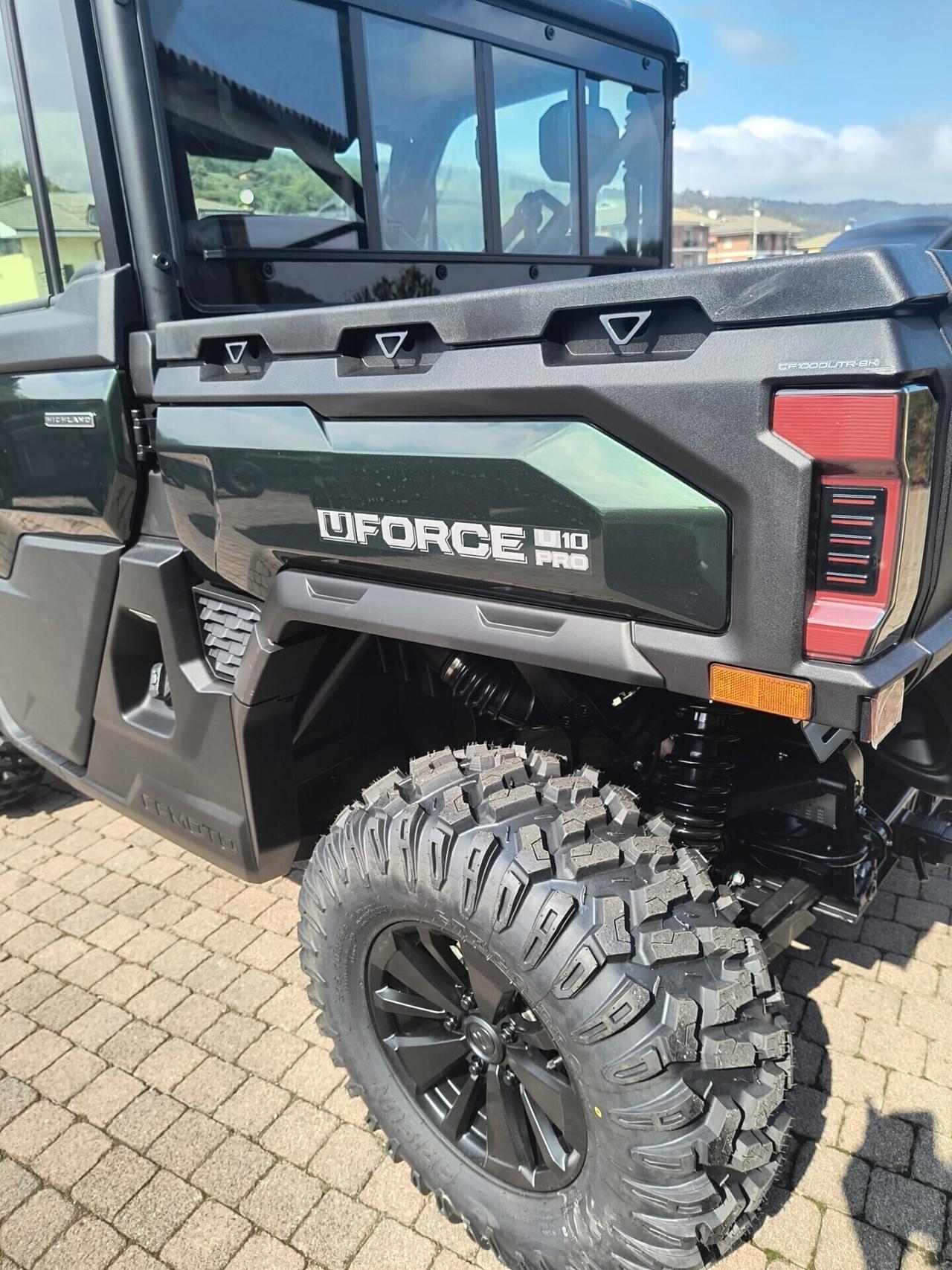 CFMOTO UFORCE 1000 PRO HIGHLAND