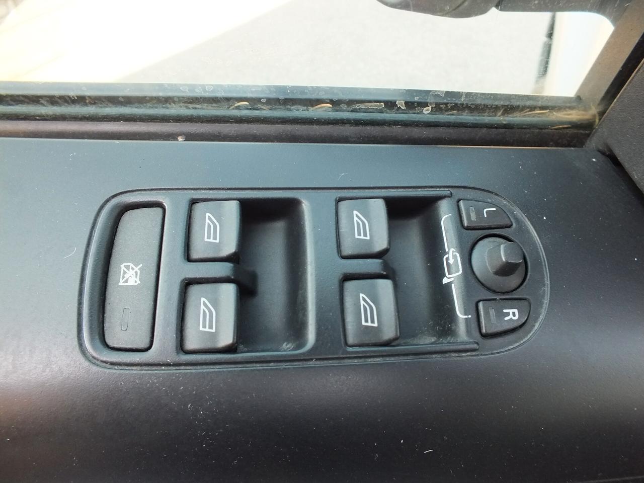 LAND ROVER FREELANDER 2 2.2 TD4 S.W. S