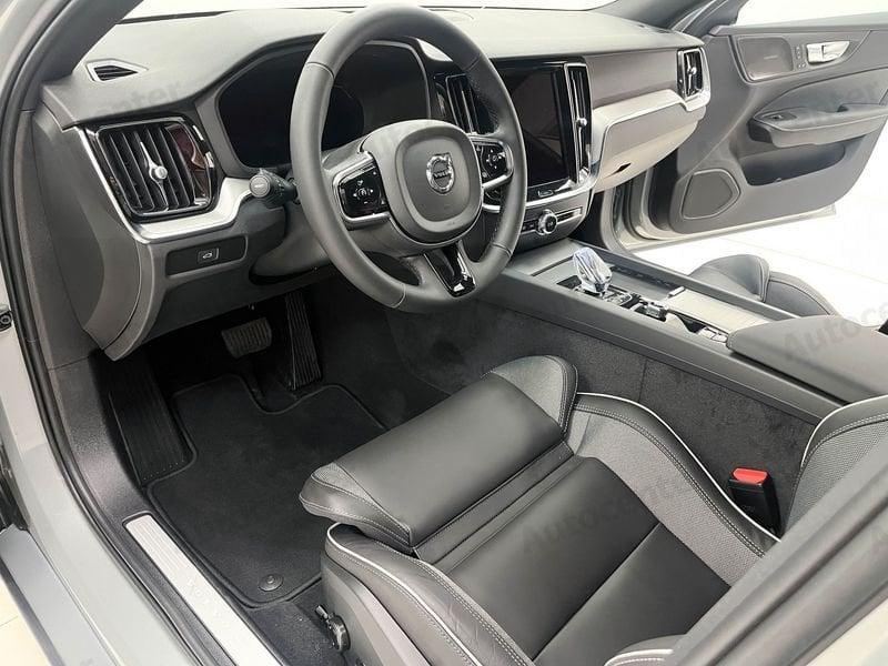 Volvo S60 B4 (b) automatico Plus Dark