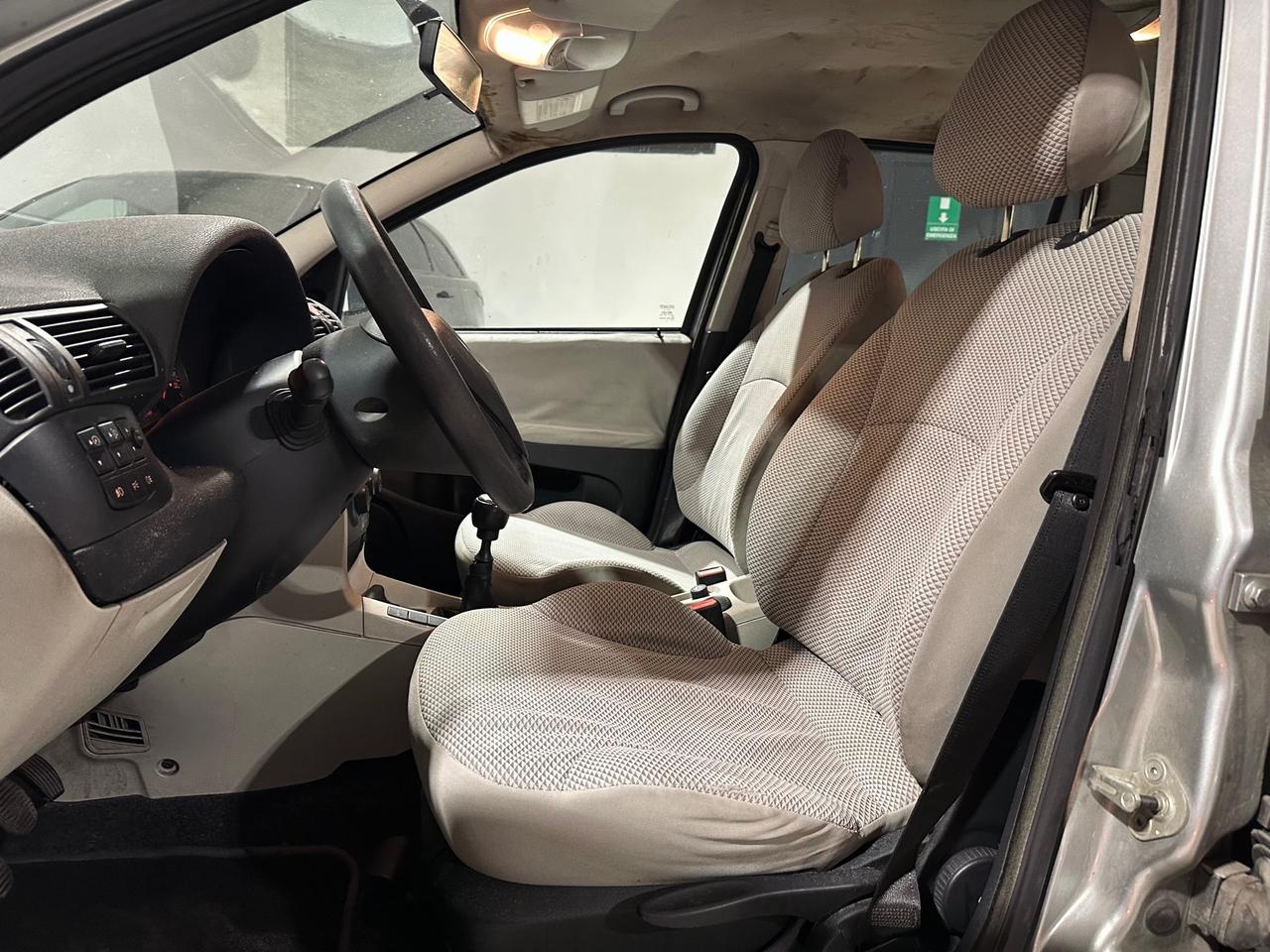 Fiat Stilo 1.6i CLIMA-UNICOPROPRIETARIO-6MARCE