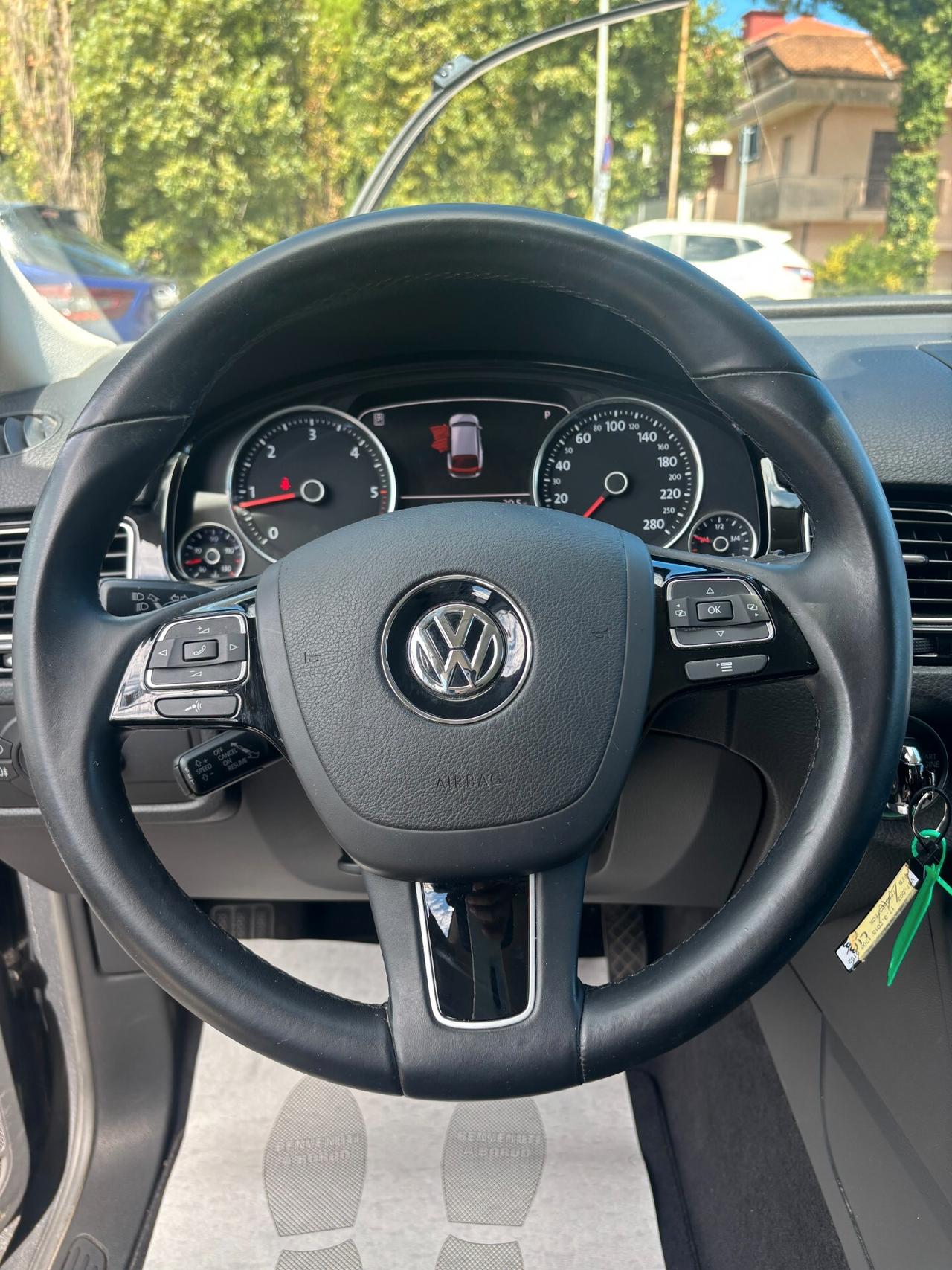Volkswagen Touareg 3.0 TDI 204 CV tiptronic BlueMotion Techn. Executive NESSUN VINCOLO
