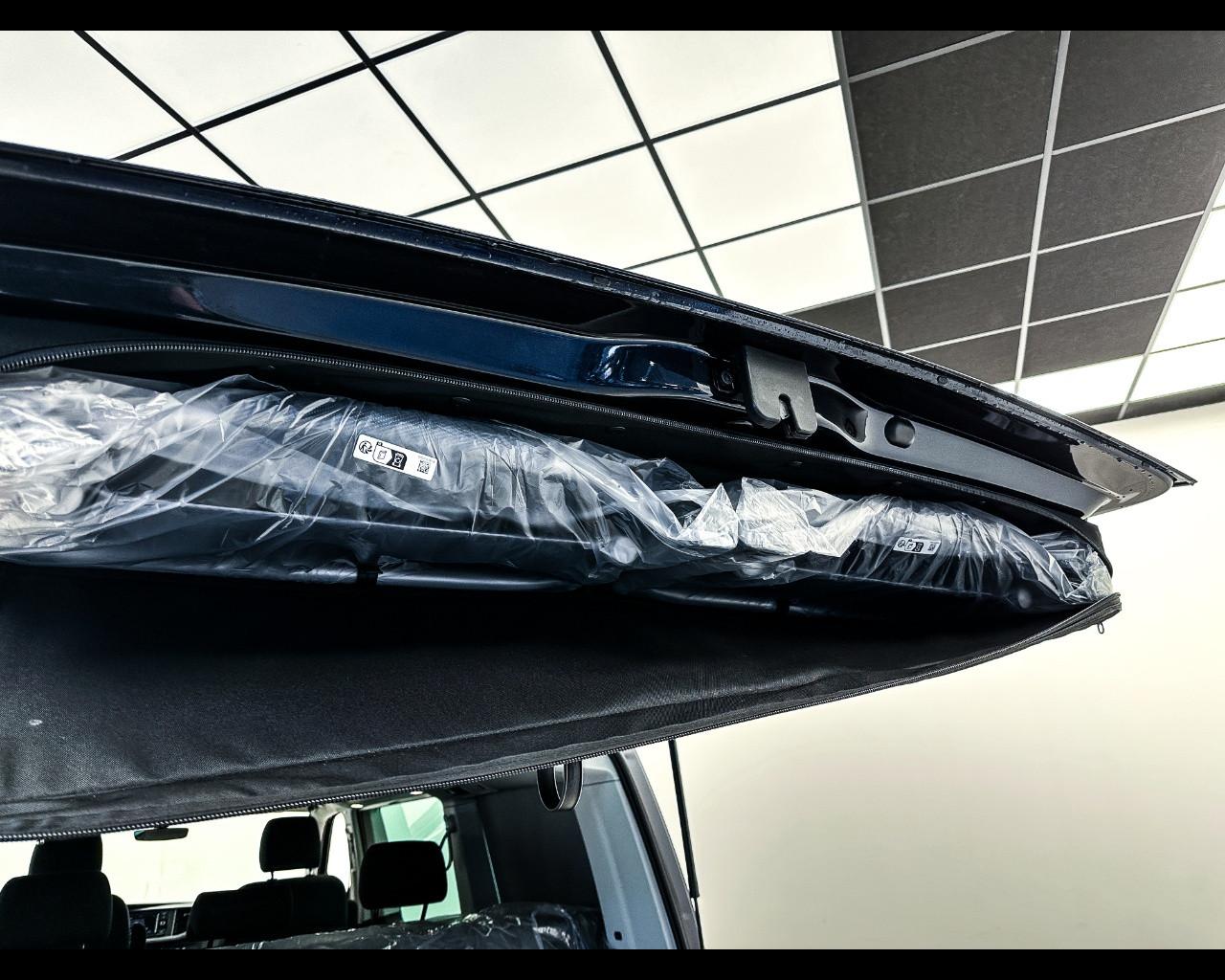 VOLKSWAGEN California 7ª '24-> - California 2.0 TDI 150 CV DSG Beach