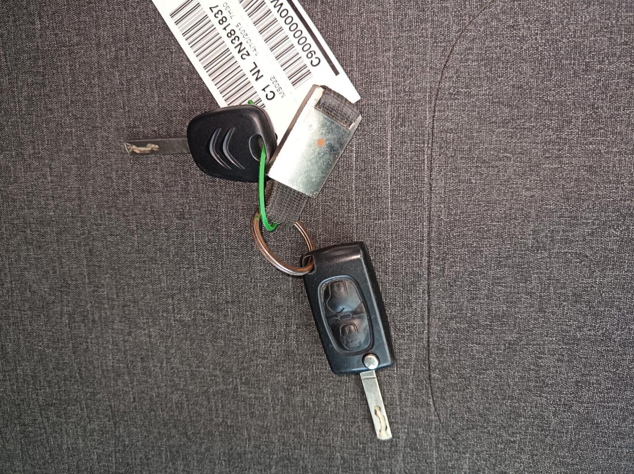 Citroen C3 PureTech 68 Exclusive - 2015