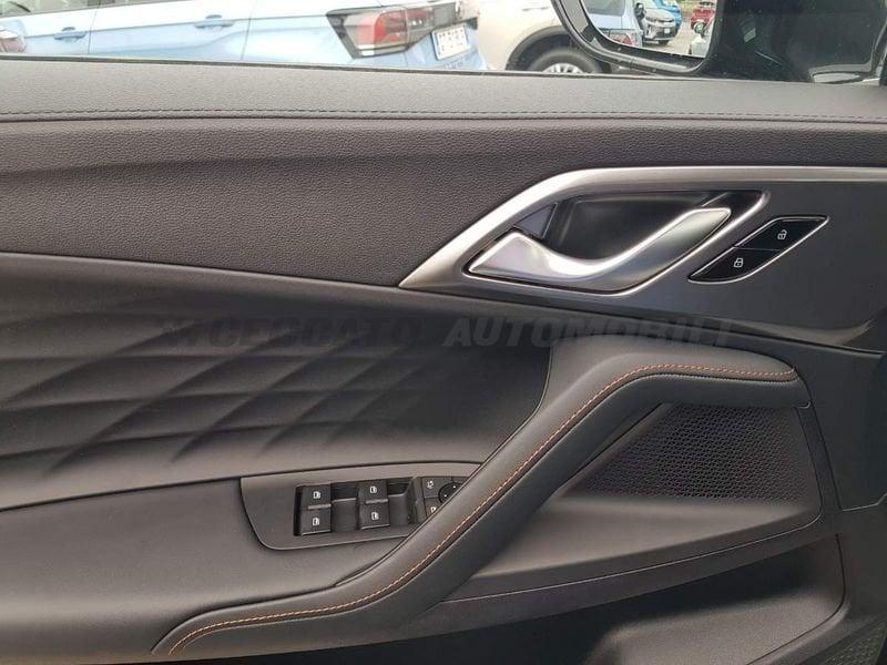 MG HS Nuova EHS Phev Luxury Black