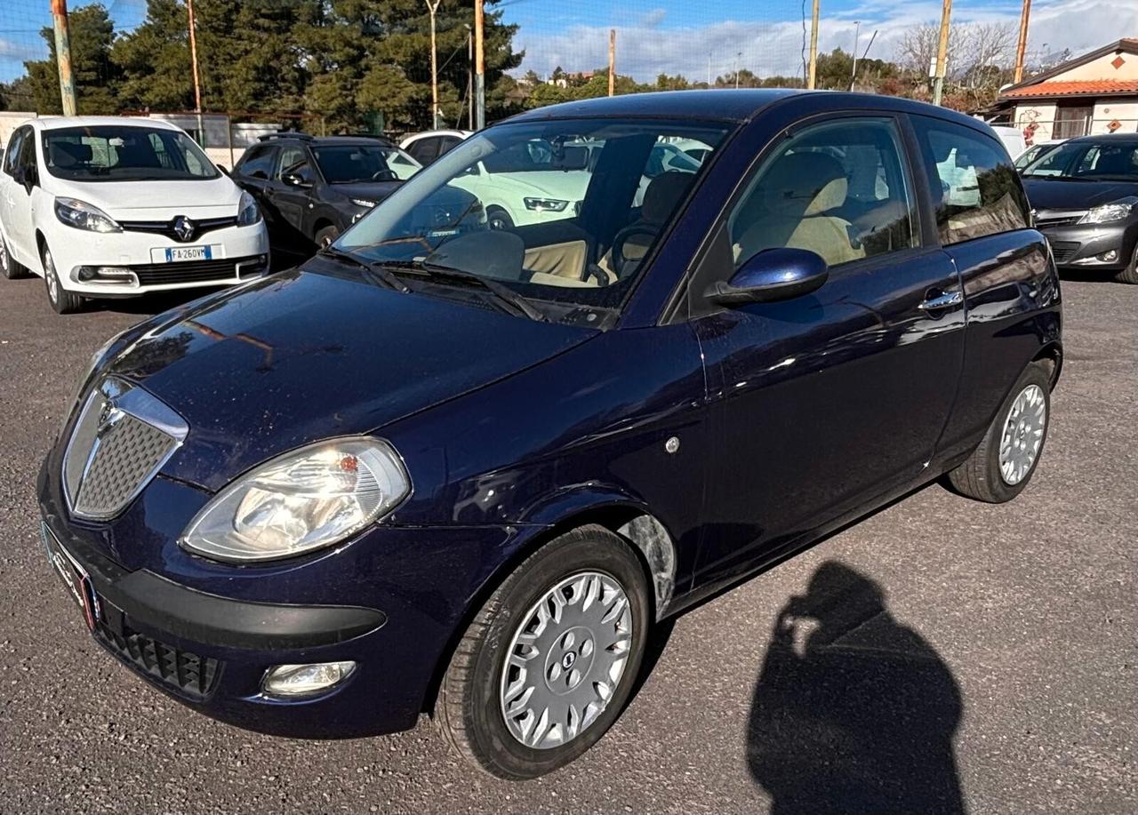 Lancia Ypsilon 1.3 Multijet 16V Platino