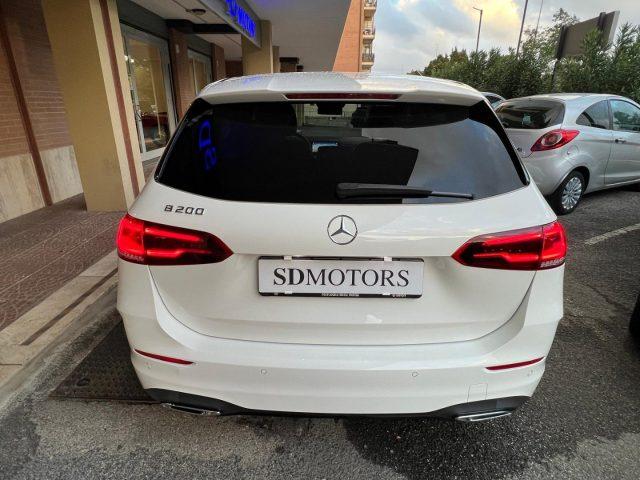 MERCEDES-BENZ B 200 Automatic Premium AMG Line Unipro