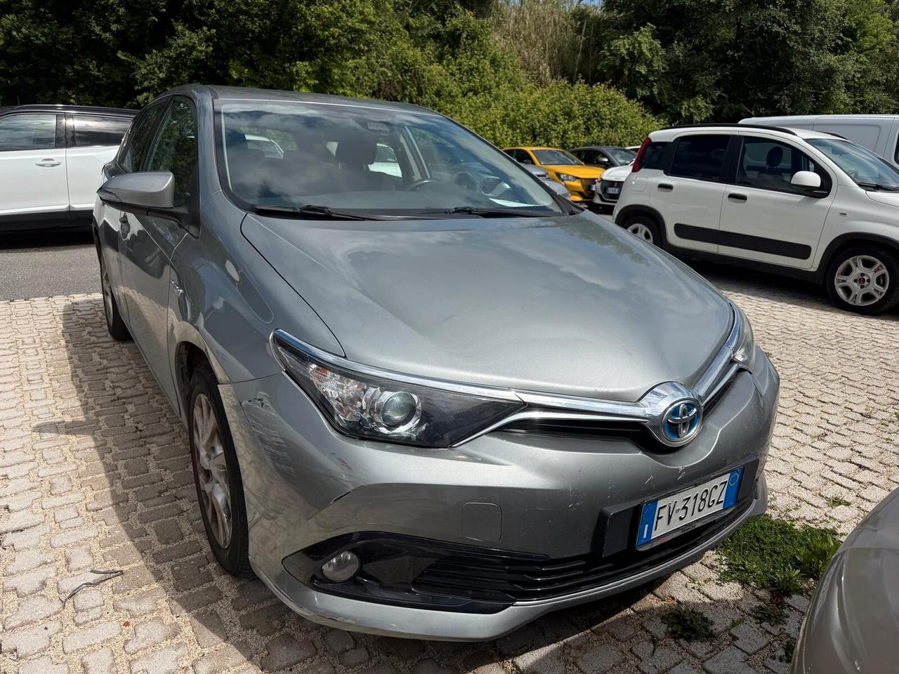 Toyota Auris 1.8 Hybrid Business