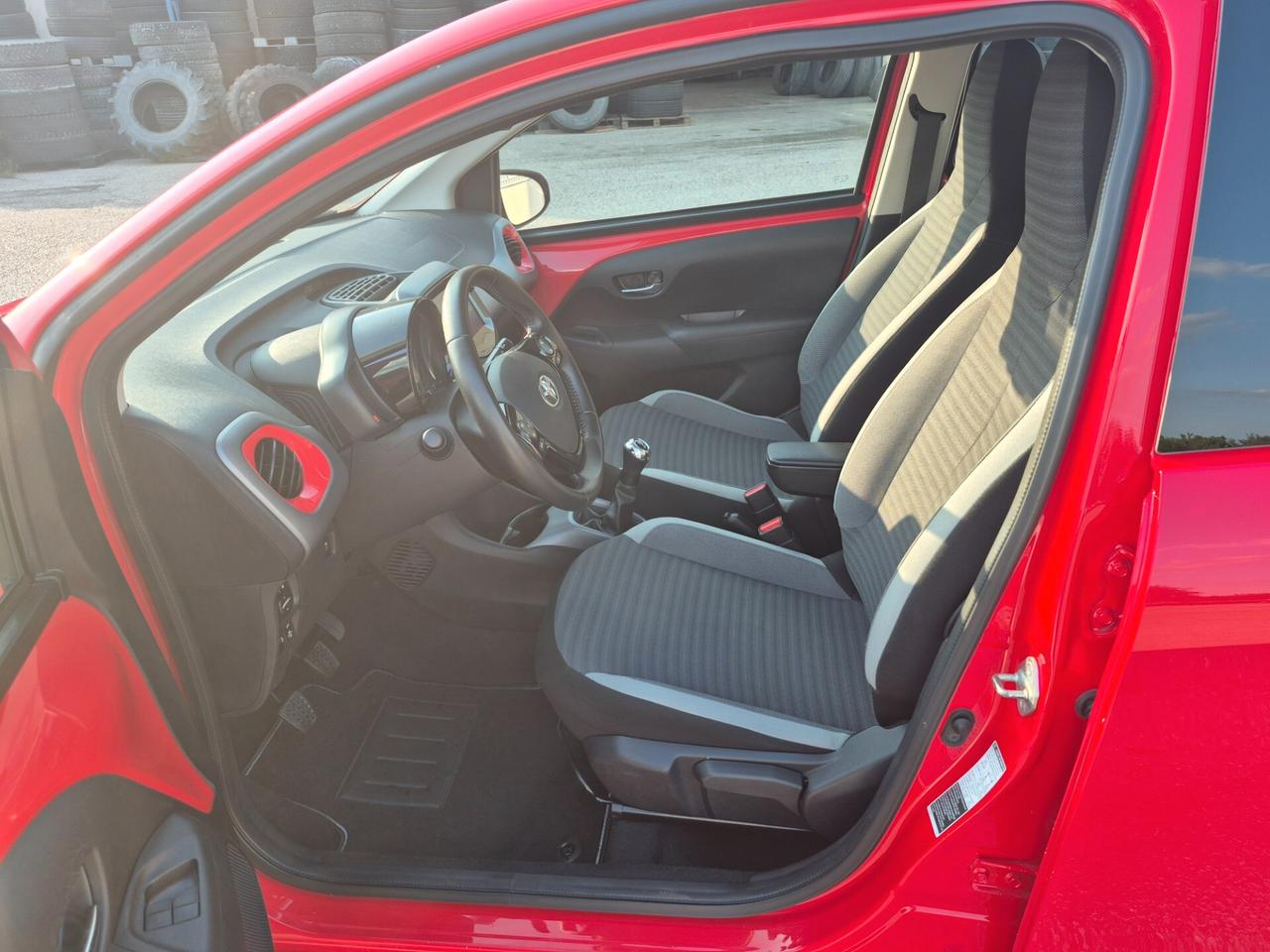 Toyota Aygo 1.0 VVT-i 72 CV 5 porte x-fun