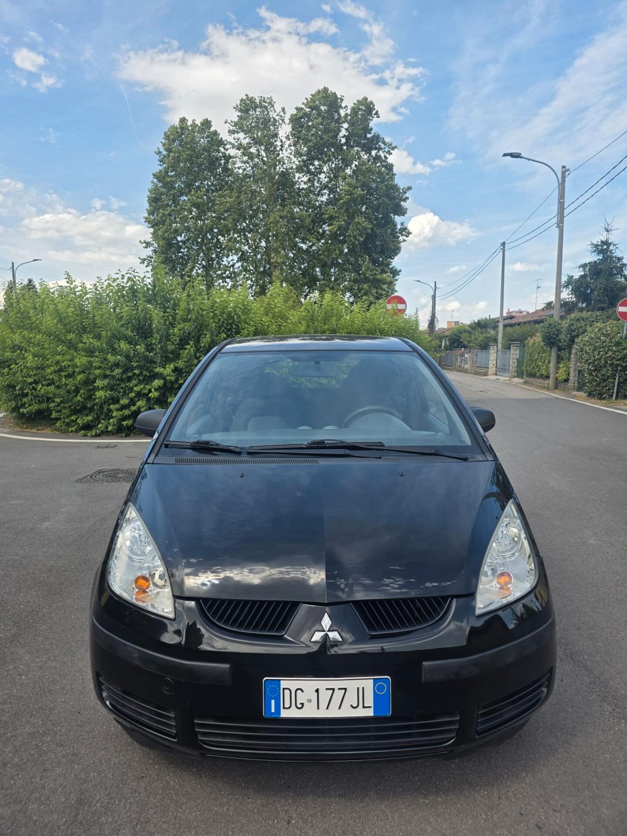 Mitsubishi Colt sportychrome GPL/ benzina neopatentati
