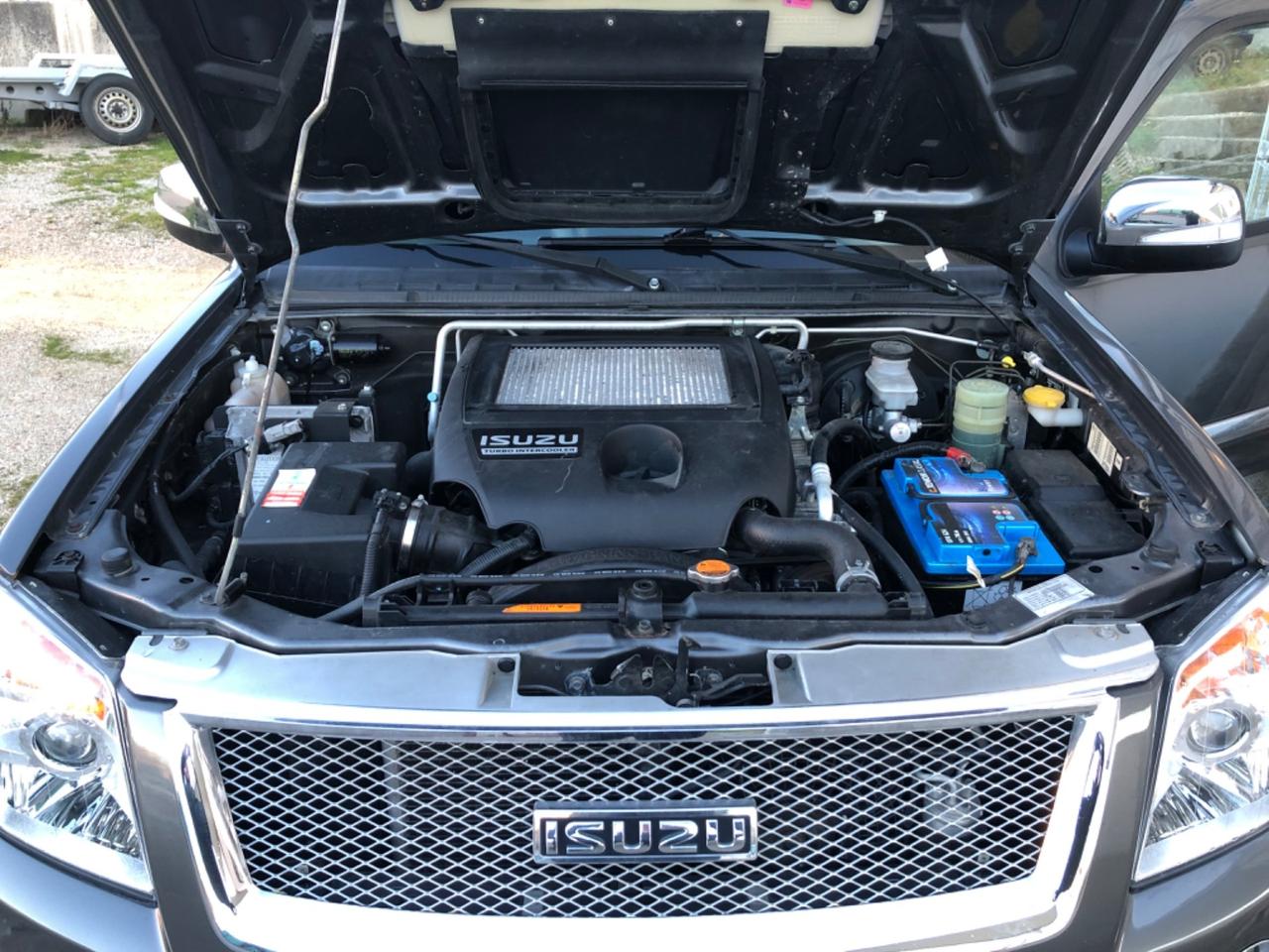 Isuzu D-Max 3000 tdi preparato