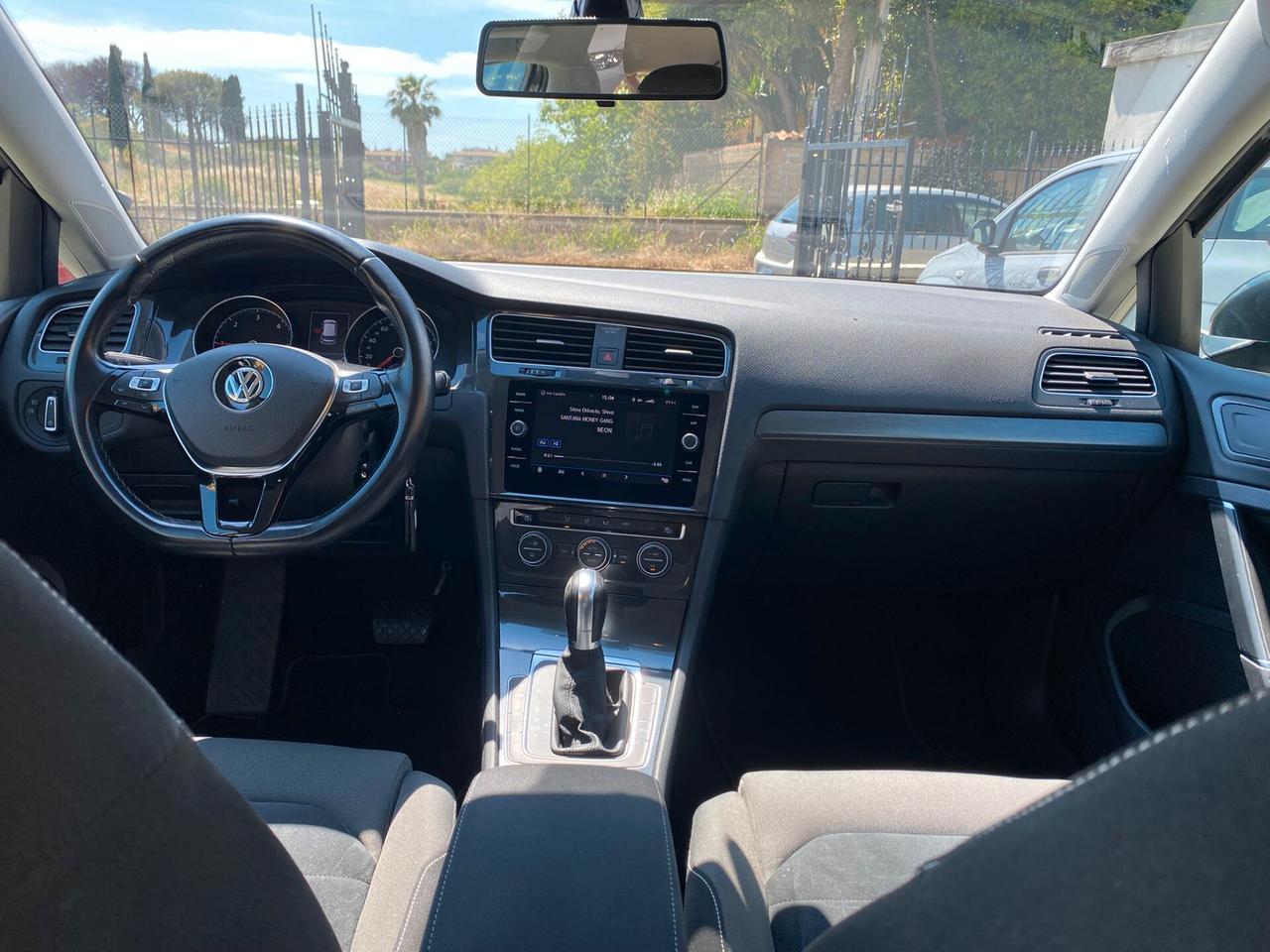 Volkswagen Golf 1.6 TDI 115CV DSG ok neop.