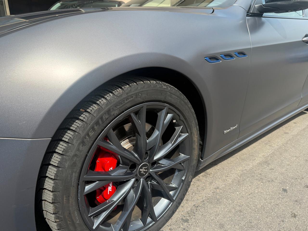 Maserati Ghibli L4 330 CV MHEV Gransport