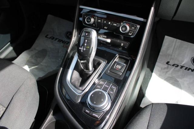 BMW Serie 2 216d Business 7 posti con Navigatore