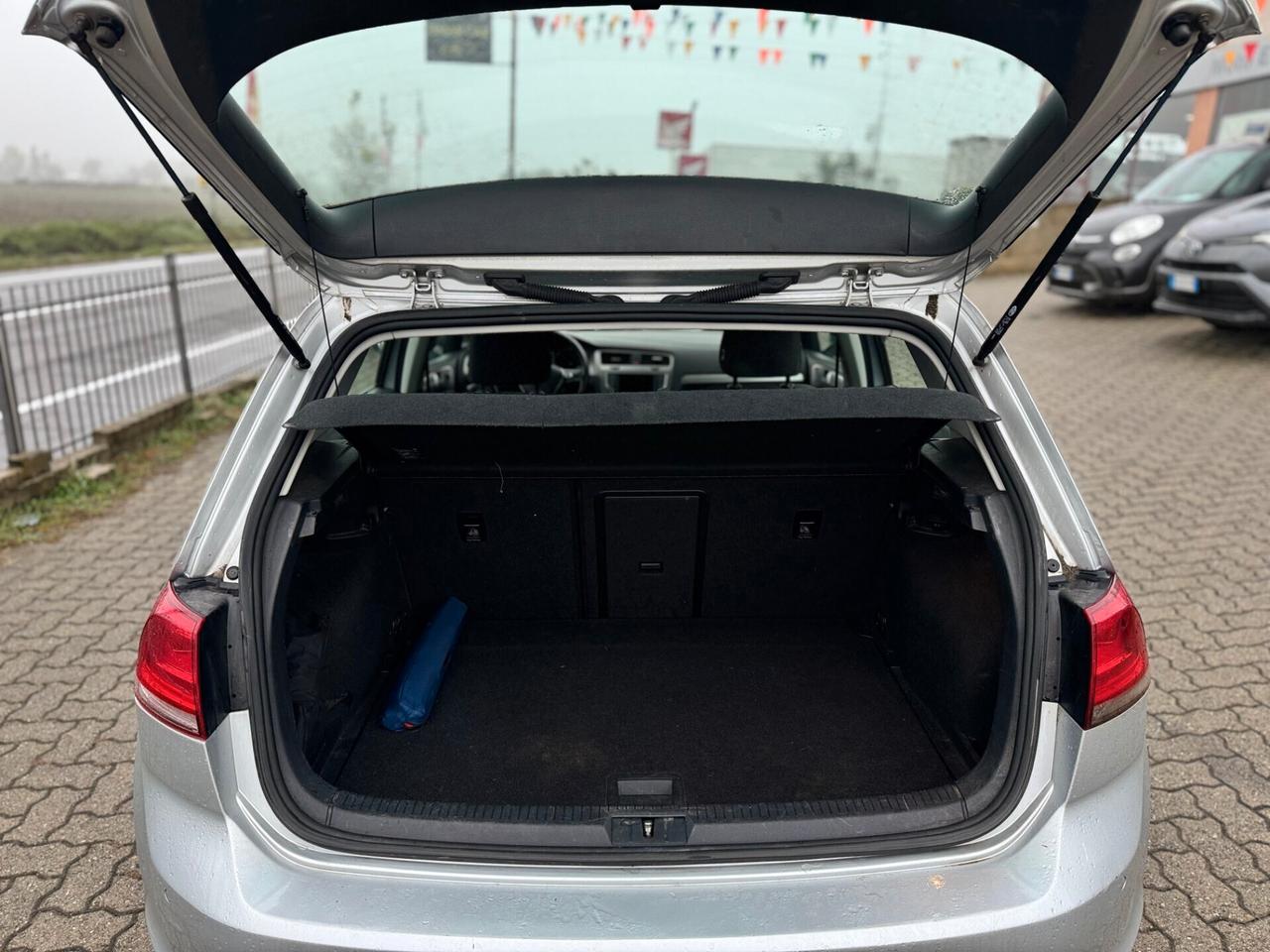 Volkswagen Golf 7 1.6 TDI 2016 NEOP. AUTOMATICA