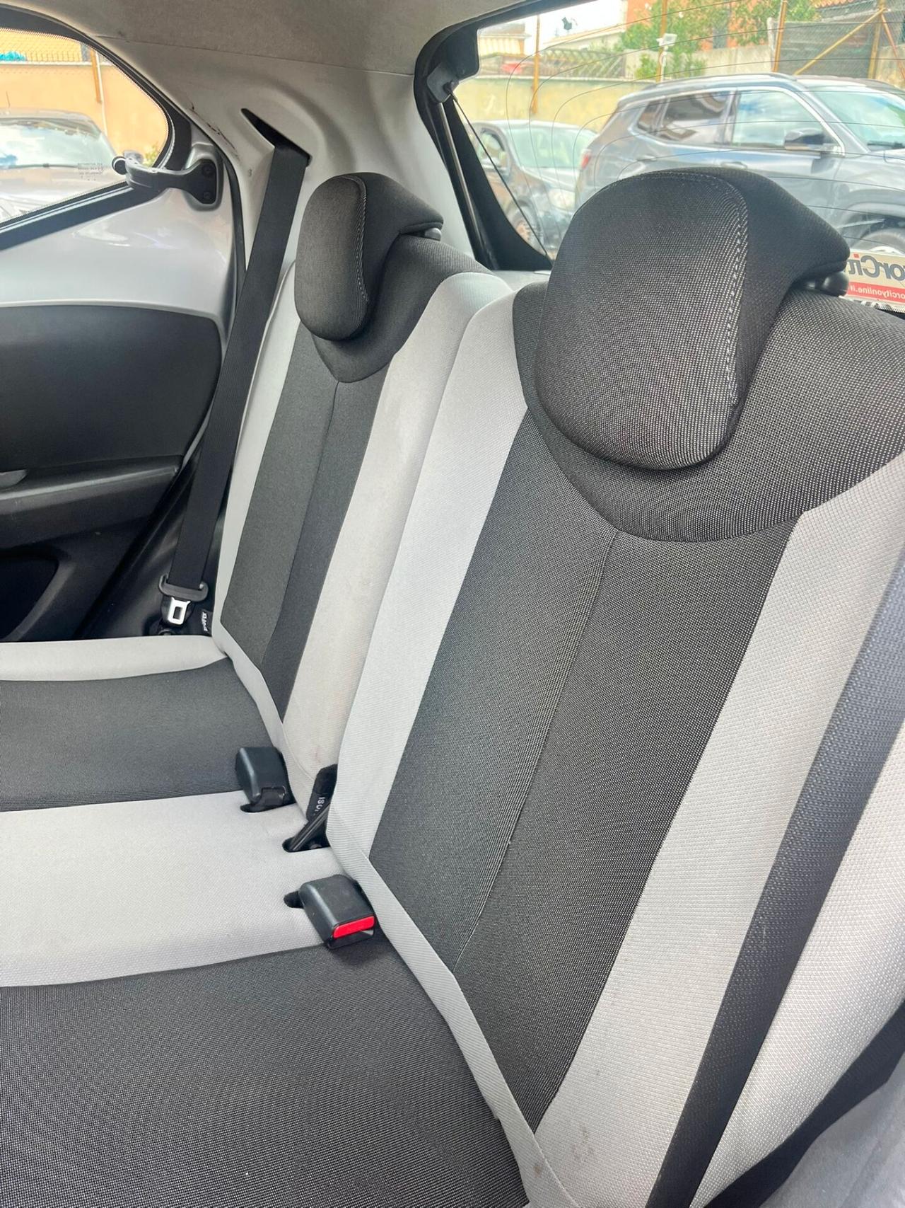 TOYOTA AYGO UNIPRO X-PLAY